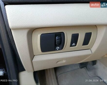 Коричневый Рено Меган, объемом двигателя 2 л и пробегом 288 тыс. км за 8999 $, фото 28 на Automoto.ua