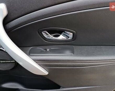 Коричневый Рено Меган, объемом двигателя 1.6 л и пробегом 229 тыс. км за 8700 $, фото 71 на Automoto.ua