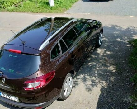 Коричневый Рено Меган, объемом двигателя 1.5 л и пробегом 239 тыс. км за 9000 $, фото 1 на Automoto.ua