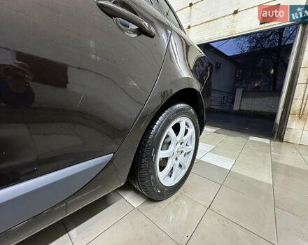 Коричневый Рено Меган, объемом двигателя 1.46 л и пробегом 248 тыс. км за 7250 $, фото 12 на Automoto.ua