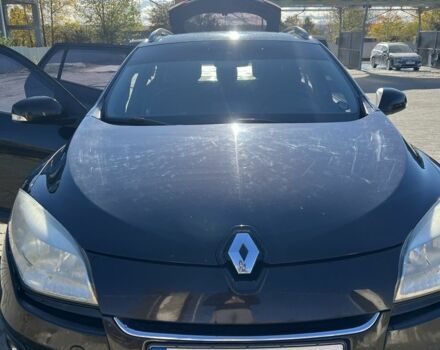Рено Меган 2012 в Сторожинце на Automoto.ua Коричневый Рено Меган, объемом двигателя 1.5 л и пробегом 264 тыс. км за 8500 $, фото 11 на Automoto.ua