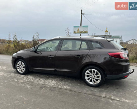 Коричневий Рено Меган, об'ємом двигуна 1.46 л та пробігом 239 тис. км за 7450 $, фото 6 на Automoto.ua