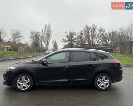 Коричневый Рено Меган, объемом двигателя 1.5 л и пробегом 250 тыс. км за 8150 $, фото 6 на Automoto.ua