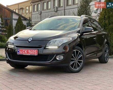 Коричневый Рено Меган, объемом двигателя 1.46 л и пробегом 223 тыс. км за 8999 $, фото 17 на Automoto.ua