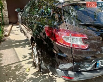 Рено Меган 2013 в Николаеве на Automoto.ua Коричневый Рено Меган, объемом двигателя 1.46 л и пробегом 304 тыс. км за 4500 $, фото 31 на Automoto.ua