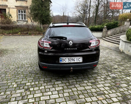 Коричневый Рено Меган, объемом двигателя 1.5 л и пробегом 300 тыс. км за 7100 $, фото 8 на Automoto.ua