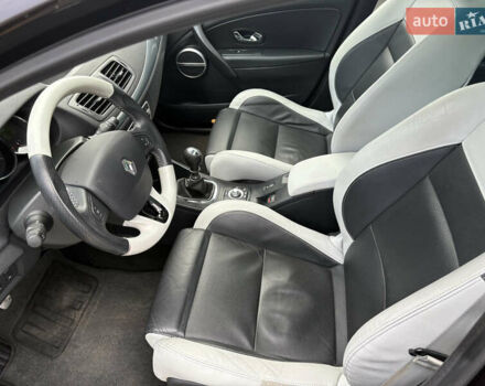 Коричневый Рено Меган, объемом двигателя 1.5 л и пробегом 197 тыс. км за 10550 $, фото 14 на Automoto.ua