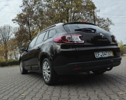 Коричневый Рено Меган, объемом двигателя 0 л и пробегом 215 тыс. км за 8450 $, фото 4 на Automoto.ua