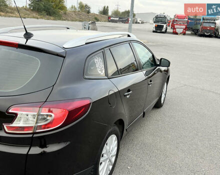 Рено Меган 2013 в Днепре (Днепропетровске) на Automoto.ua Коричневый Рено Меган, объемом двигателя 1.46 л и пробегом 324 тыс. км за 7100 $, фото 4 на Automoto.ua