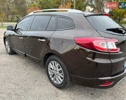 Коричневый Рено Меган, объемом двигателя 1.5 л и пробегом 252 тыс. км за 9300 $, фото 5 на Automoto.ua