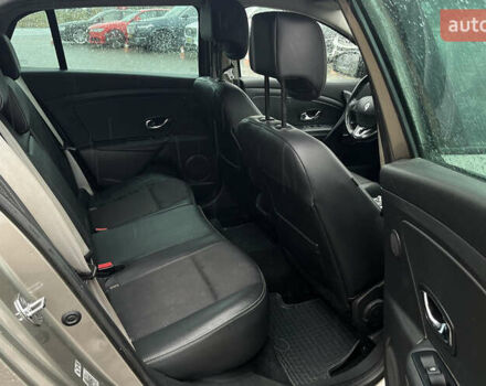 Рено Меган 2013 в Мукачеве на Automoto.ua Коричневый Рено Меган, объемом двигателя 1.46 л и пробегом 214 тыс. км за 9300 $, фото 27 на Automoto.ua