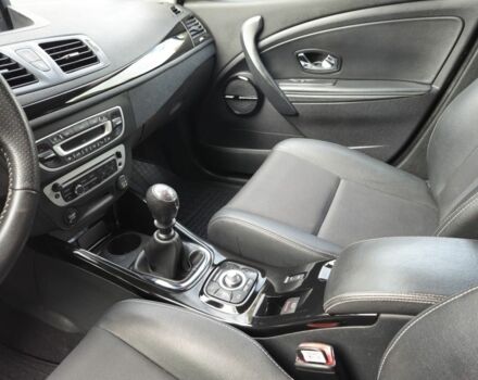 Коричневый Рено Меган, объемом двигателя 0 л и пробегом 215 тыс. км за 8450 $, фото 15 на Automoto.ua