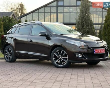 Коричневый Рено Меган, объемом двигателя 1.46 л и пробегом 223 тыс. км за 8999 $, фото 6 на Automoto.ua