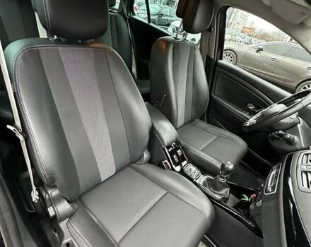 Коричневый Рено Меган, объемом двигателя 1.6 л и пробегом 189 тыс. км за 9200 $, фото 29 на Automoto.ua