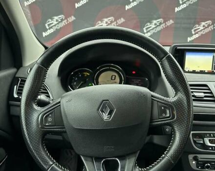 Коричневый Рено Меган, объемом двигателя 1.6 л и пробегом 189 тыс. км за 9200 $, фото 25 на Automoto.ua