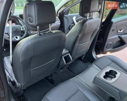 Коричневый Рено Меган, объемом двигателя 1.46 л и пробегом 223 тыс. км за 8999 $, фото 80 на Automoto.ua