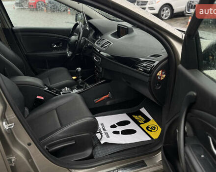 Рено Меган 2013 в Мукачеве на Automoto.ua Коричневый Рено Меган, объемом двигателя 1.46 л и пробегом 214 тыс. км за 9300 $, фото 25 на Automoto.ua