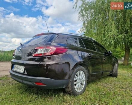 Коричневый Рено Меган, объемом двигателя 1.5 л и пробегом 240 тыс. км за 9300 $, фото 7 на Automoto.ua