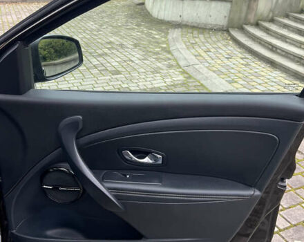 Коричневый Рено Меган, объемом двигателя 1.5 л и пробегом 300 тыс. км за 7100 $, фото 19 на Automoto.ua