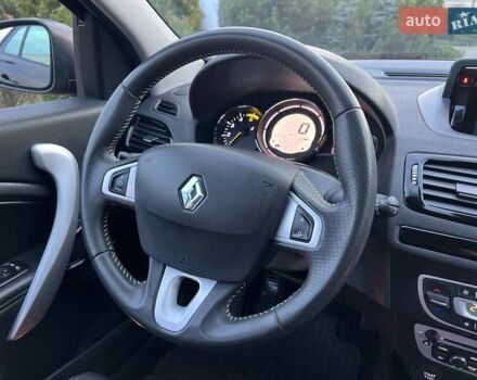 Коричневый Рено Меган, объемом двигателя 1.46 л и пробегом 223 тыс. км за 8999 $, фото 113 на Automoto.ua