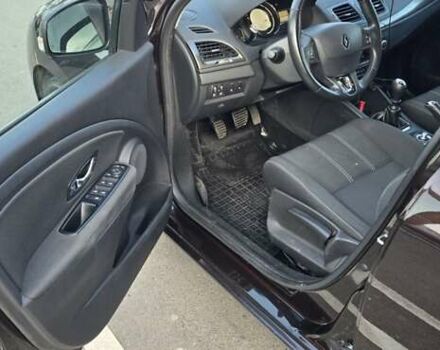 Коричневый Рено Меган, объемом двигателя 1.46 л и пробегом 143 тыс. км за 7500 $, фото 33 на Automoto.ua