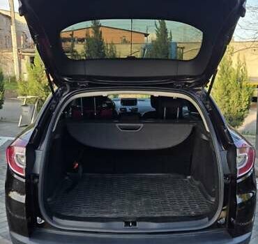 Коричневый Рено Меган, объемом двигателя 1.46 л и пробегом 143 тыс. км за 7500 $, фото 14 на Automoto.ua