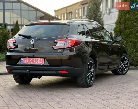 Коричневый Рено Меган, объемом двигателя 1.46 л и пробегом 223 тыс. км за 8999 $, фото 25 на Automoto.ua