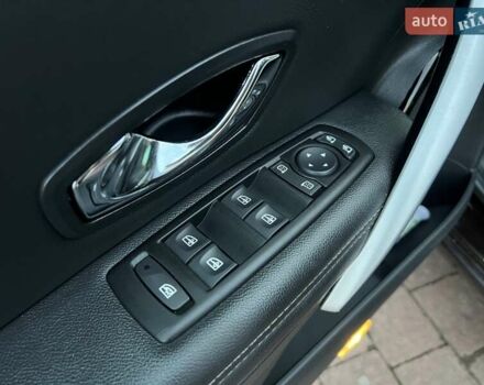 Коричневый Рено Меган, объемом двигателя 1.46 л и пробегом 223 тыс. км за 8999 $, фото 72 на Automoto.ua