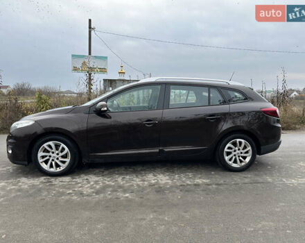 Коричневий Рено Меган, об'ємом двигуна 1.46 л та пробігом 239 тис. км за 7450 $, фото 5 на Automoto.ua