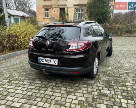 Коричневый Рено Меган, объемом двигателя 1.5 л и пробегом 300 тыс. км за 7100 $, фото 9 на Automoto.ua