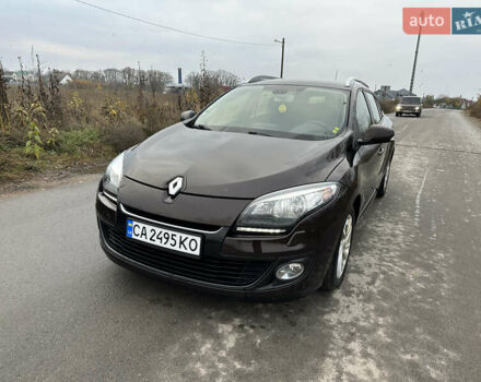 Коричневий Рено Меган, об'ємом двигуна 1.46 л та пробігом 239 тис. км за 7450 $, фото 2 на Automoto.ua