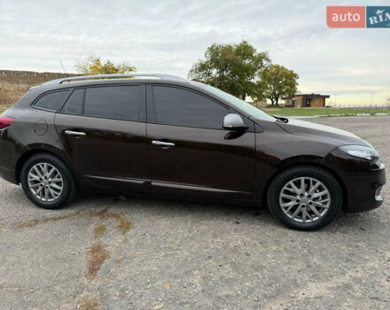 Коричневый Рено Меган, объемом двигателя 1.5 л и пробегом 252 тыс. км за 9300 $, фото 2 на Automoto.ua