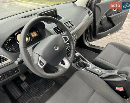 Коричневый Рено Меган, объемом двигателя 1.5 л и пробегом 246 тыс. км за 7450 $, фото 29 на Automoto.ua
