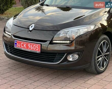 Коричневый Рено Меган, объемом двигателя 1.46 л и пробегом 223 тыс. км за 8999 $, фото 43 на Automoto.ua