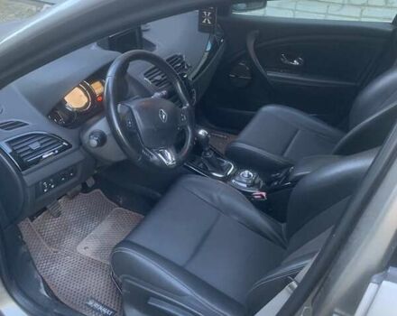 Коричневый Рено Меган, объемом двигателя 1.46 л и пробегом 233 тыс. км за 7700 $, фото 3 на Automoto.ua