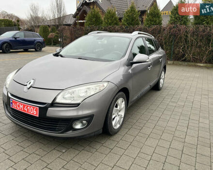 Коричневый Рено Меган, объемом двигателя 1.5 л и пробегом 246 тыс. км за 7450 $, фото 1 на Automoto.ua