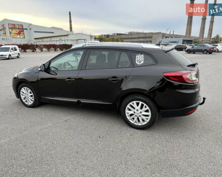 Рено Меган 2013 в Днепре (Днепропетровске) на Automoto.ua Коричневый Рено Меган, объемом двигателя 1.46 л и пробегом 324 тыс. км за 7100 $, фото 12 на Automoto.ua