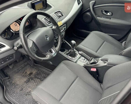 Коричневый Рено Меган, объемом двигателя 1.5 л и пробегом 250 тыс. км за 8200 $, фото 6 на Automoto.ua