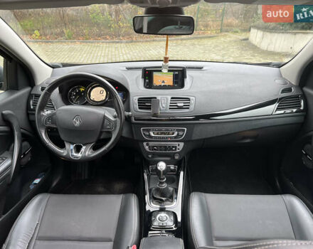 Коричневый Рено Меган, объемом двигателя 1.5 л и пробегом 300 тыс. км за 7100 $, фото 24 на Automoto.ua