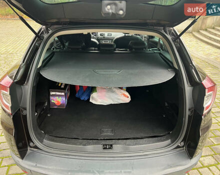 Коричневый Рено Меган, объемом двигателя 1.5 л и пробегом 300 тыс. км за 7100 $, фото 16 на Automoto.ua