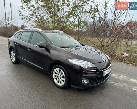 Коричневий Рено Меган, об'ємом двигуна 1.46 л та пробігом 239 тис. км за 7450 $, фото 9 на Automoto.ua