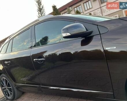 Коричневый Рено Меган, объемом двигателя 1.46 л и пробегом 223 тыс. км за 8999 $, фото 51 на Automoto.ua