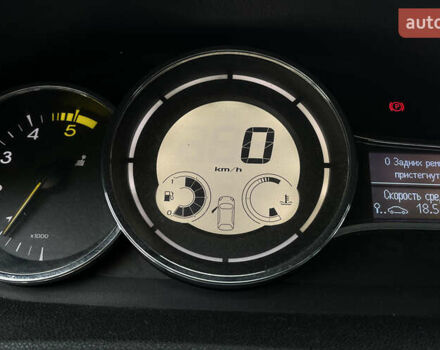 Рено Меган 2013 в Мукачеве на Automoto.ua Коричневый Рено Меган, объемом двигателя 1.46 л и пробегом 214 тыс. км за 9300 $, фото 14 на Automoto.ua