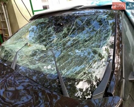 Рено Меган 2013 в Николаеве на Automoto.ua Коричневый Рено Меган, объемом двигателя 1.46 л и пробегом 304 тыс. км за 4500 $, фото 8 на Automoto.ua