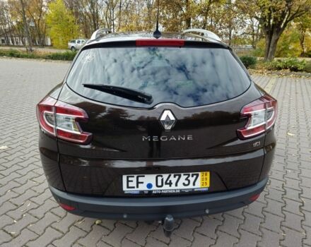 Коричневый Рено Меган, объемом двигателя 0 л и пробегом 215 тыс. км за 8450 $, фото 9 на Automoto.ua