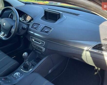 Коричневый Рено Меган, объемом двигателя 1.5 л и пробегом 202 тыс. км за 9400 $, фото 12 на Automoto.ua