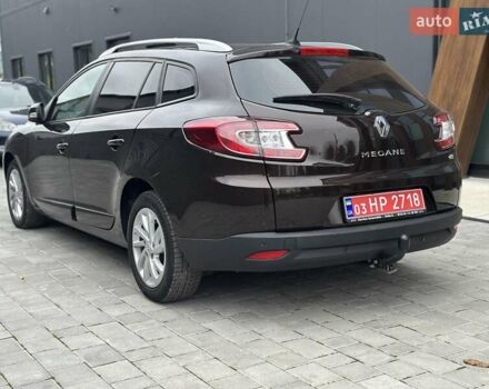 Коричневый Рено Меган, объемом двигателя 0 л и пробегом 170 тыс. км за 10800 $, фото 41 на Automoto.ua