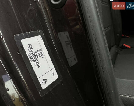 Коричневый Рено Меган, объемом двигателя 1.5 л и пробегом 230 тыс. км за 7900 $, фото 20 на Automoto.ua