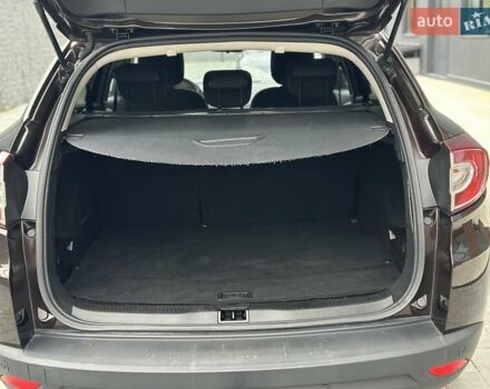 Коричневый Рено Меган, объемом двигателя 0 л и пробегом 170 тыс. км за 10800 $, фото 11 на Automoto.ua