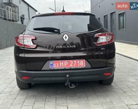 Коричневый Рено Меган, объемом двигателя 0 л и пробегом 170 тыс. км за 10800 $, фото 42 на Automoto.ua